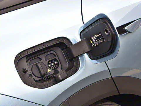 2025�� 285Max ��ΪǬ���Ǽ�ADS SE���̰�