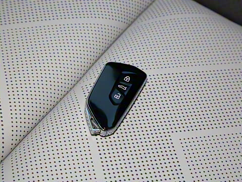 2025�� 300TSI R-Line