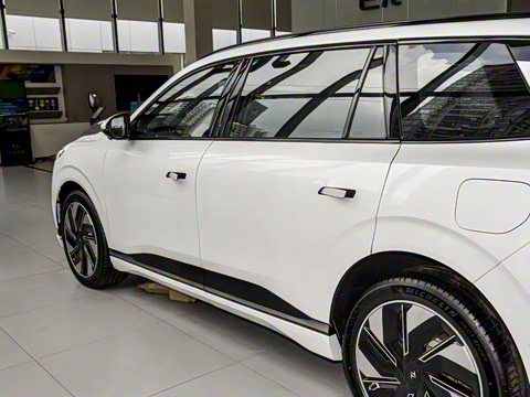 2025�� 210Max���Ȱ� 5��