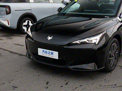 2024�� 560PRO 185kW