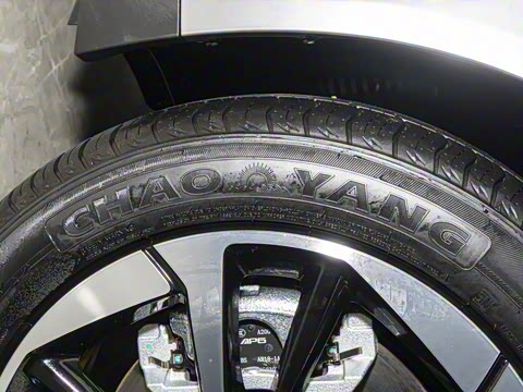 2025�� Plus 510 ������