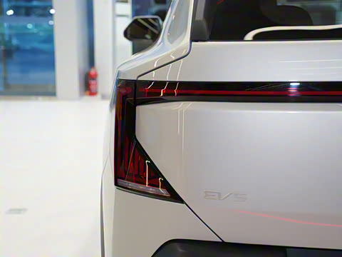 2025�� 530 Light