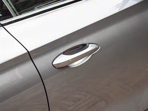 2025�� 2.0T 405 AT������