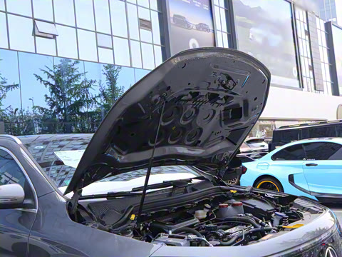 2025�� �Ŀ� EQA 260