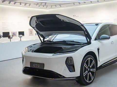 2025�� 102kWh ǩ����