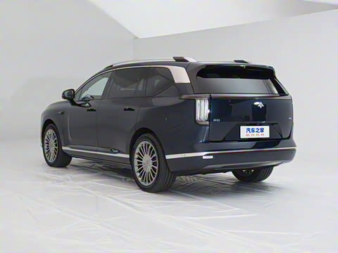 2025�� 700 Ultra�������������״��