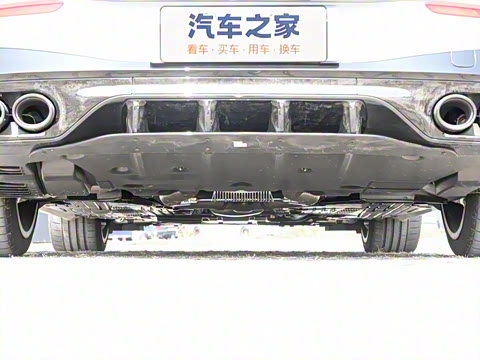 2024�� AMG CLE 53 4MATIC+ ���ܳ�