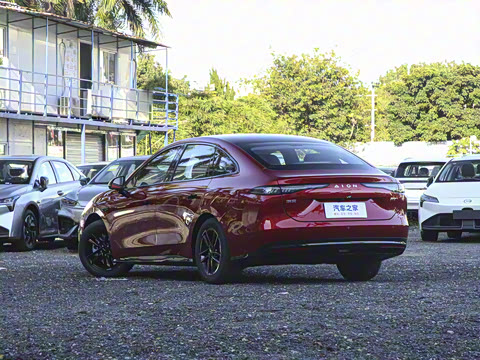 2025�� 650�Ǻ���