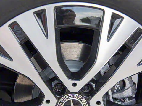 2025�� GLB 220 ������