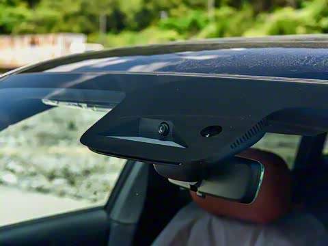 2025�� 215�콢��