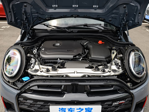 2025�� JOHN COOPER WORKS CABRIO