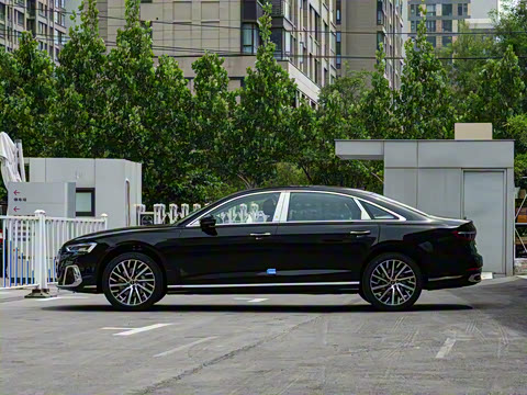 2026�� A8L 45 TFSI quattro ������