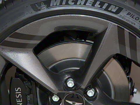 2025�� 2.5T �����콢��