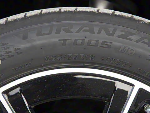 2025�� GLC 260 L 4MATIC ������