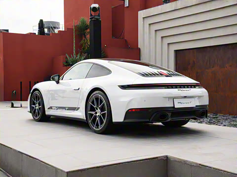 2025�� Carrera T 3.0T