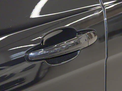 2024�� 4.0T V8 S