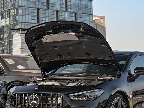 2025�� AMG CLA 35 4MATIC