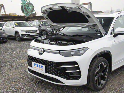 2025�� ̽��L 330TSI ������ӢCity��