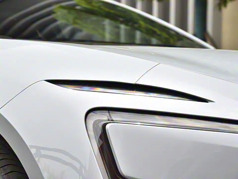 2025�� �Ŀ� Ultra���̰�