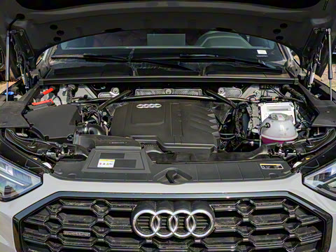 2025�� 45�����ذ� 40 TFSI ����������