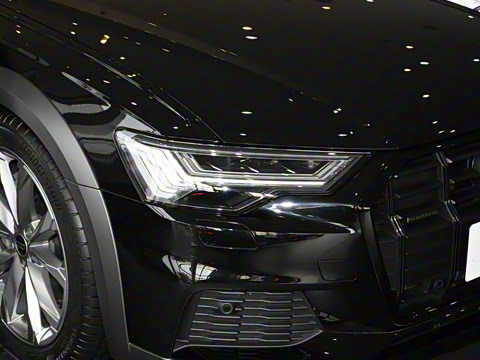 2025�� allroad quattro ̽���� 55 TFSI ����ԽҰ��