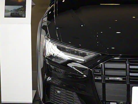 2025�� allroad quattro ̽���� 55 TFSI ����ԽҰ��