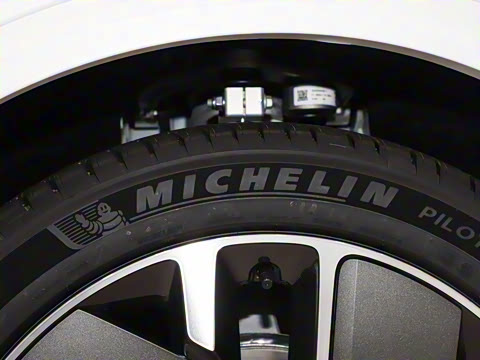 2025�� Ultra ���ܻ��°�