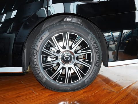 2025�� E9 �������  ��ʦ