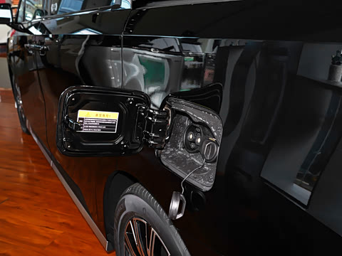 2025�� E9 �������  ��ʦ