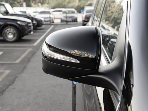 2025�� GLE 400 e 4MATIC