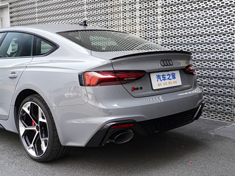 2024�� RS 5 2.9T Sportback ȼ���