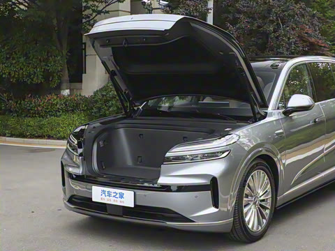 2025�� Max ������