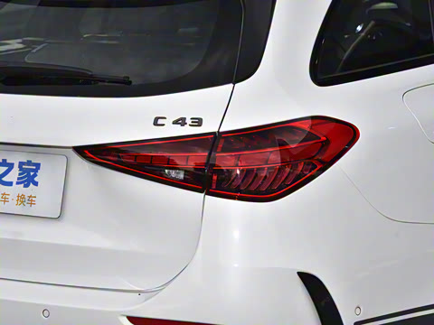 2025�� AMG C 43 4MATIC ���нγ� �ر��