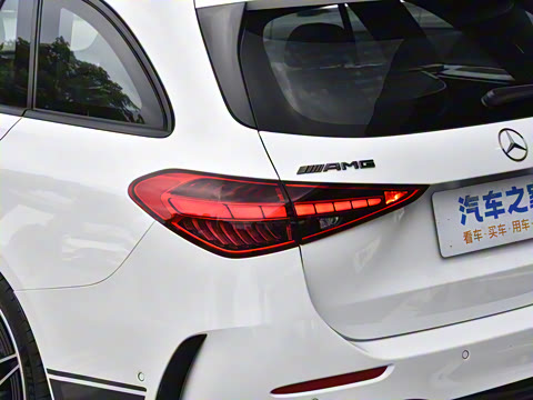 2025�� AMG C 43 4MATIC ���нγ� �ر��