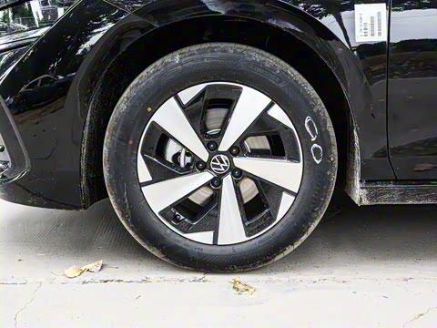 2024�� 380TSI DSG����