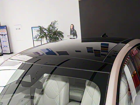 2025�� 735MAX 160kW