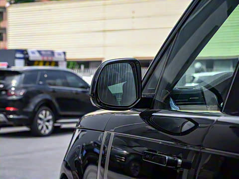 2025�� 3.0 L6 400PS ʢ���ӳ���