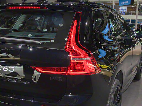 2025�� B5 ������Զ��ҹ�ڰ�