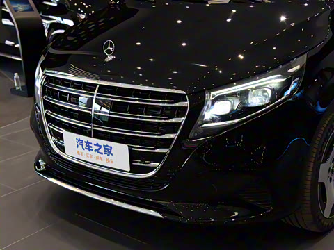 2024�� V 300 L ����������