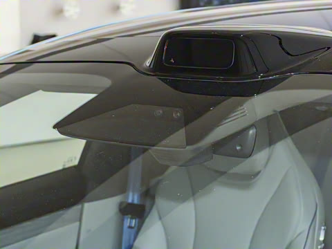 2025�� 705km Max