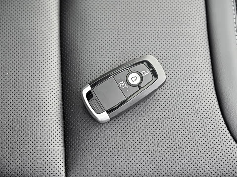 2024�� 2.3T EcoBoost ��������plus�� 6��