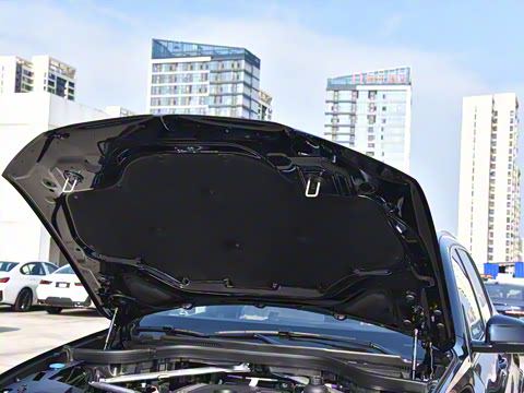 2023�� xDrive 40Li M�˶���װ