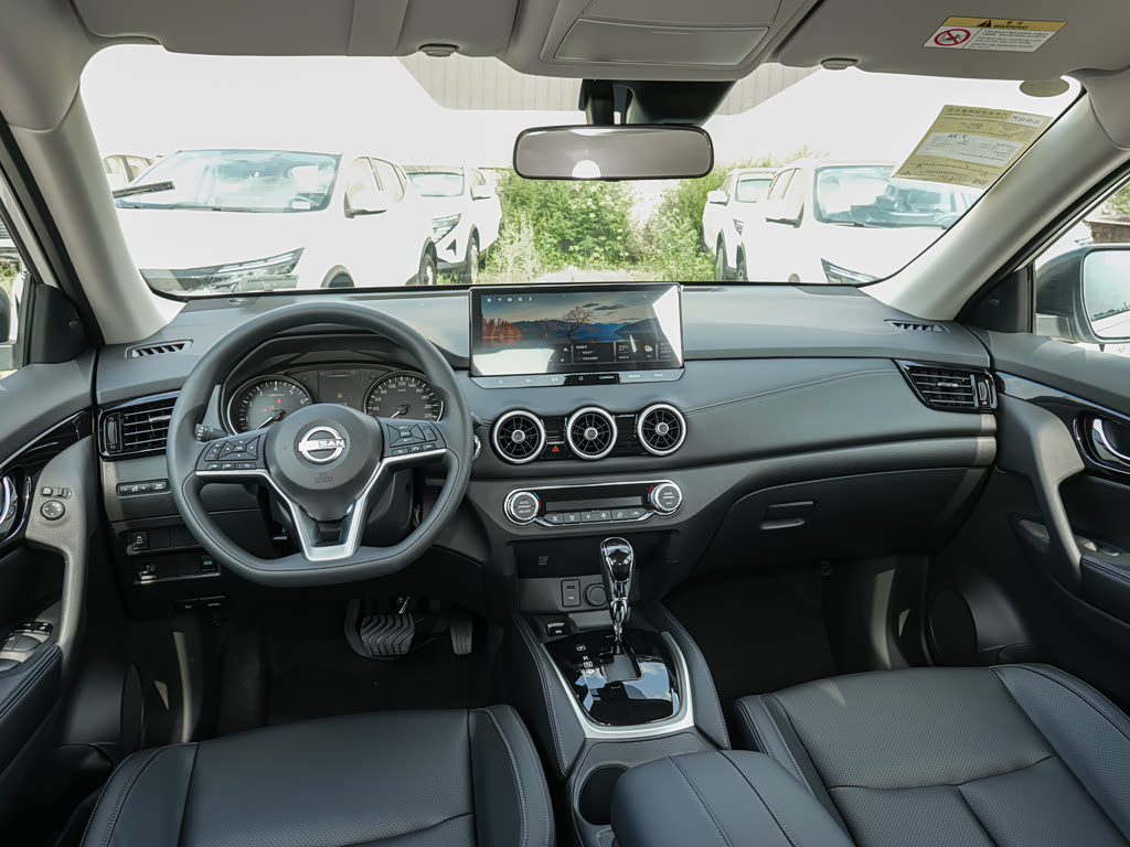 Nissan X-Trail IV Рестайлинг, Внедорожник 5 дв.: фото поколения