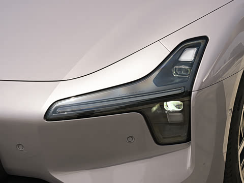 2025�� 502 ������ Max