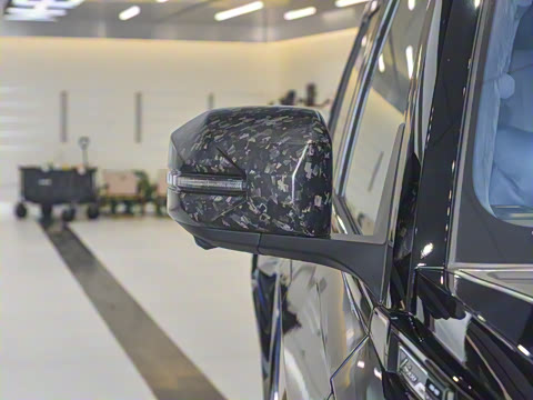 2025�� M900 ������