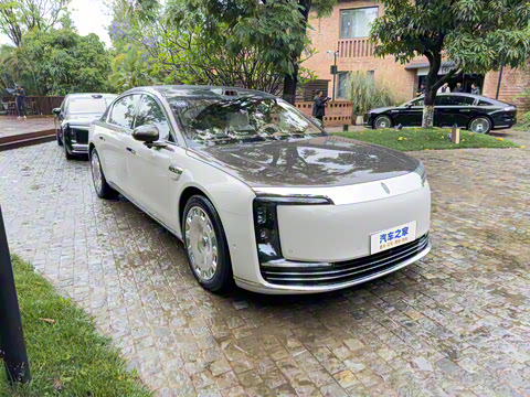 2025�� ���� ��ҫ������ 4��