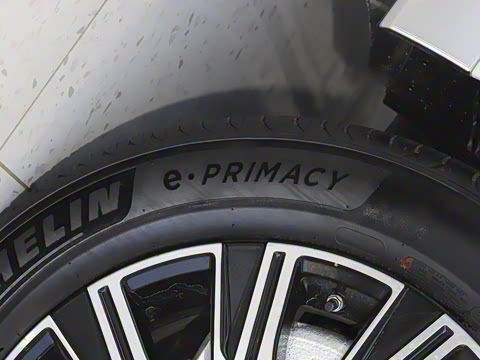 2024�� E9 ������