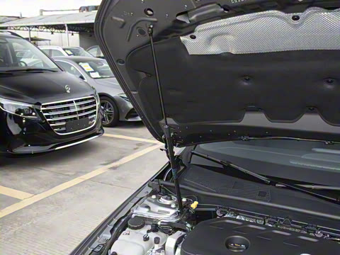 2024�� �Ŀ� CLA 260 4MATIC ���ܳ�