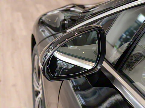 2025�� 500 4MATIC ������