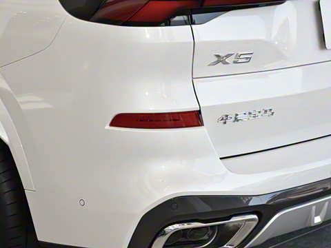 2023�� xDrive 40Li M�˶���װ